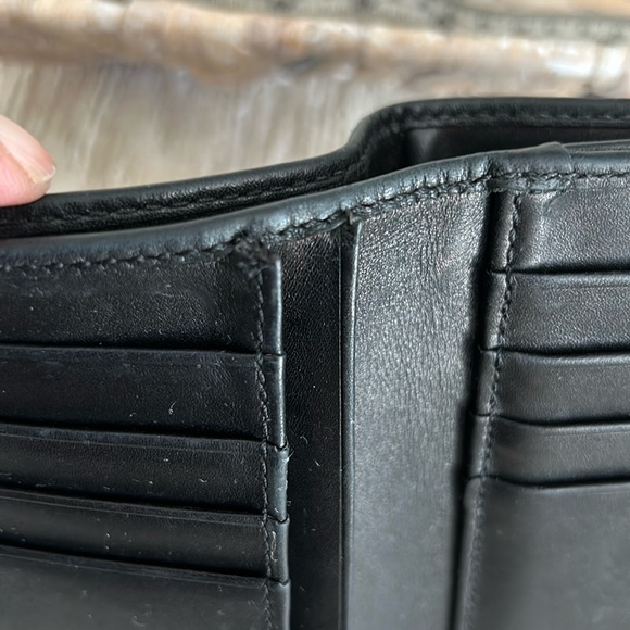 Coach Vintage Black Leather Trifold Wallet - Picture 15 of 15